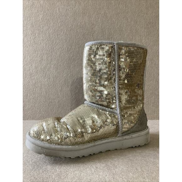 UGG Women’s sequin Sheepskin Lined Boots Sz 8 3161 Classic Short Sparkle Winter - Picture 3 of 8